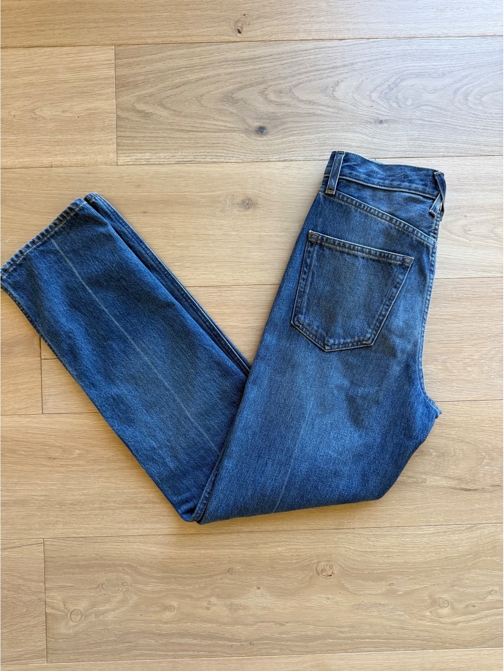 Alex Mill Straight Leg Jeans in Medium Blue